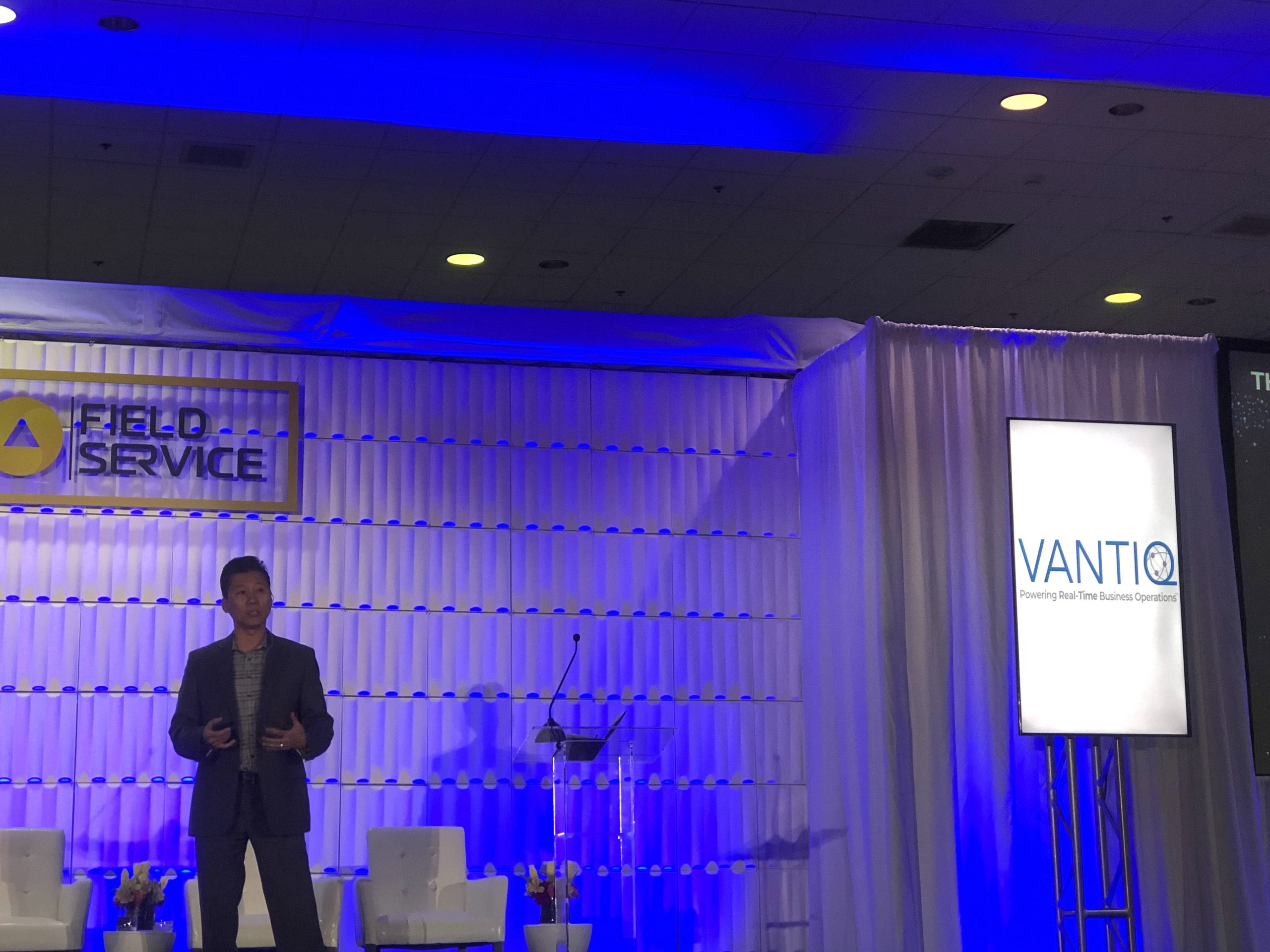 Eddie Tung speaking about how VANTIQ can create real-time field service applications 