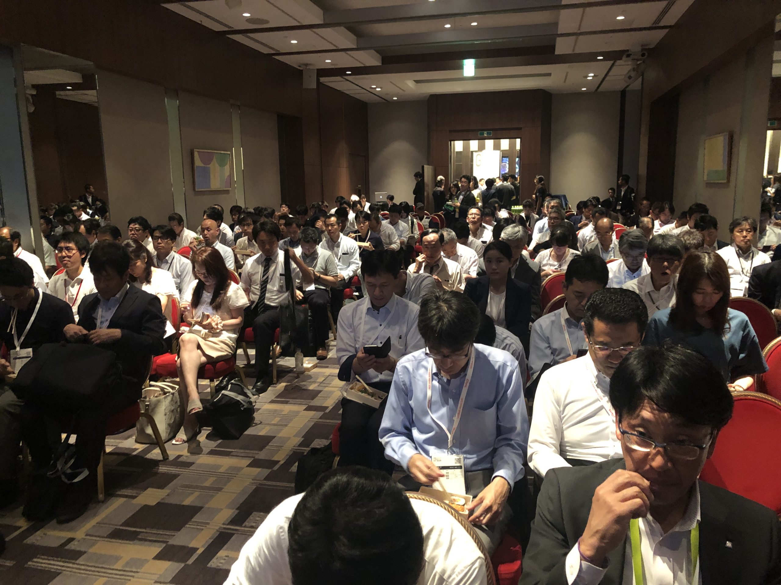 Packed room at VANTIQ CEO Marty Sprinzen's SoftBank World 2019 keynote